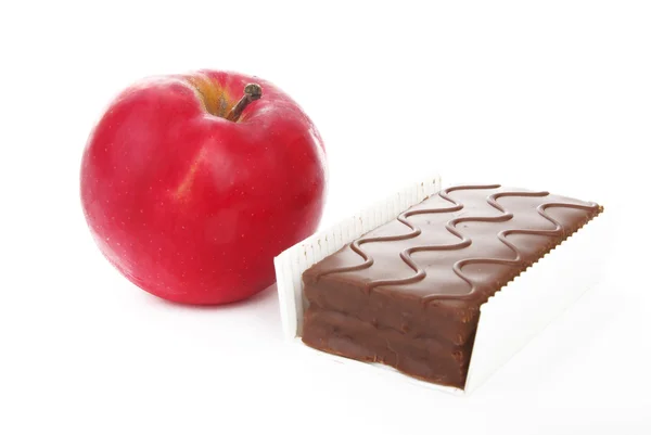 Snacks saludables y poco saludables — Foto de Stock