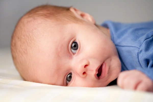 Adorável bebê — Fotografia de Stock