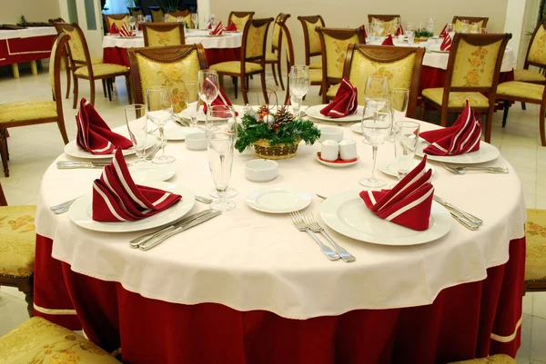 Tavolo ristorante decorato — Foto Stock