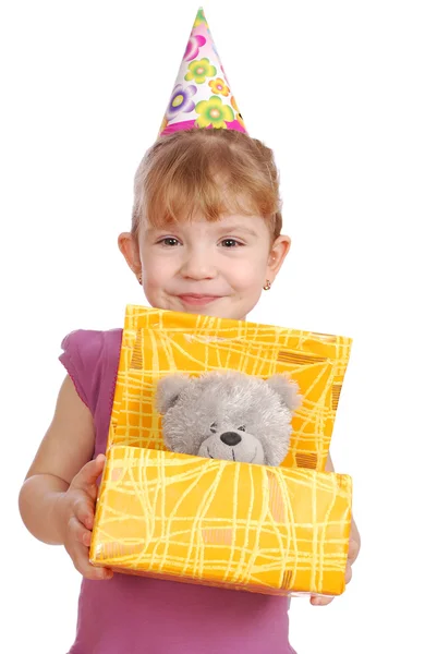 Doğum günü hediyesi ile küçük kız — Stok fotoğraf