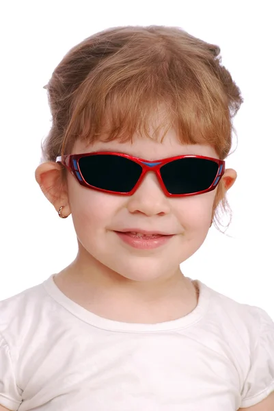 Маленька дівчинка з сонцезахисними окулярами — стокове фото