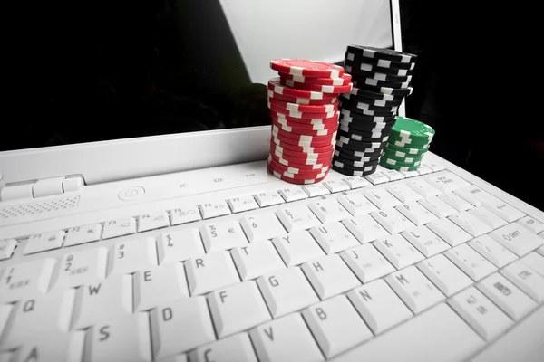 Kavram - online poker — Stok fotoğraf