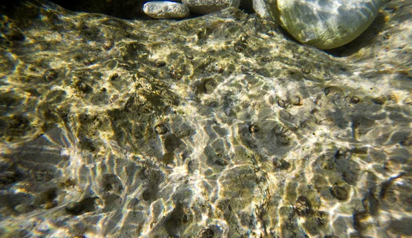Roca submarina —  Fotos de Stock