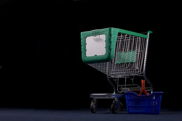 Shopping cart and basket — Stock Photo, Image
