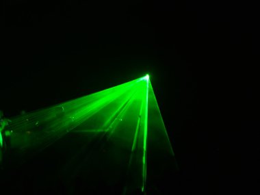 yeşil lazer efektleri