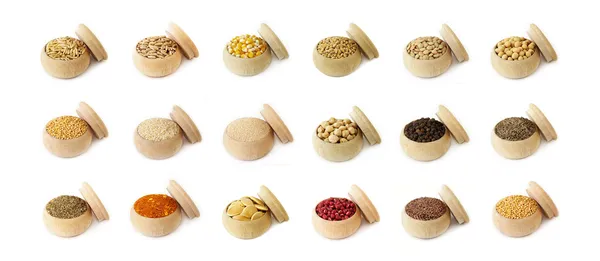 Várias especiarias, grãos, feijões e ervas — Fotografia de Stock