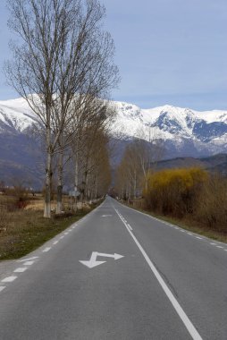 Dağı'na giden yol