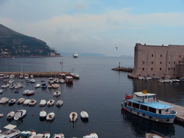 Hafen in Dubrovnik, Kroatien Stockbild