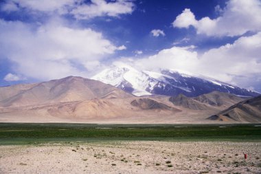 Güzel Dağlar Manzarası