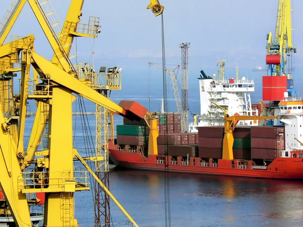 Black sea cargo port in Odessa, Ukraine — Stock Photo, Image