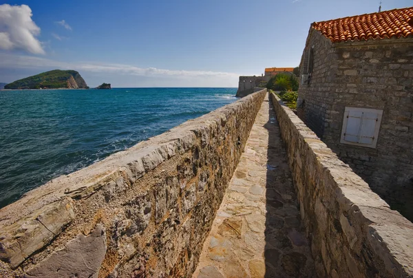 Einer der Ausblicke auf das adriatische Meer — Stockfoto