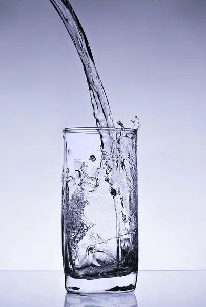 水 glas — 图库照片