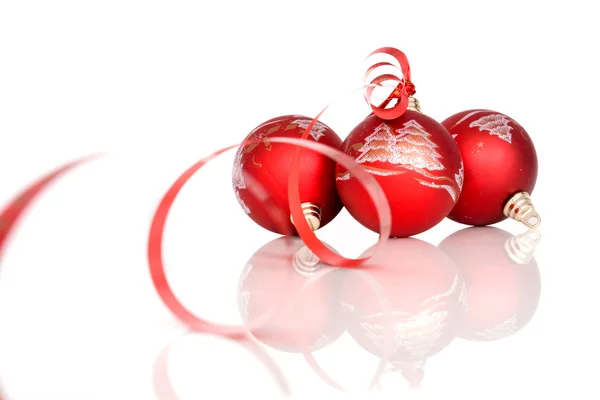 Bolas rojas - Decoración de Navidad —  Fotos de Stock