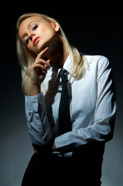 Modelo rubio mujer de negocios — Foto de Stock