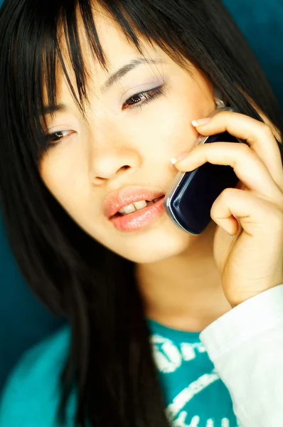 Girl with cell — Stock Photo, Image