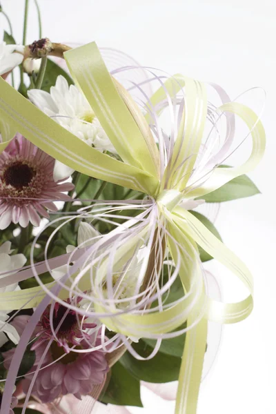 Ribbon on bouquet — Stock Photo, Image