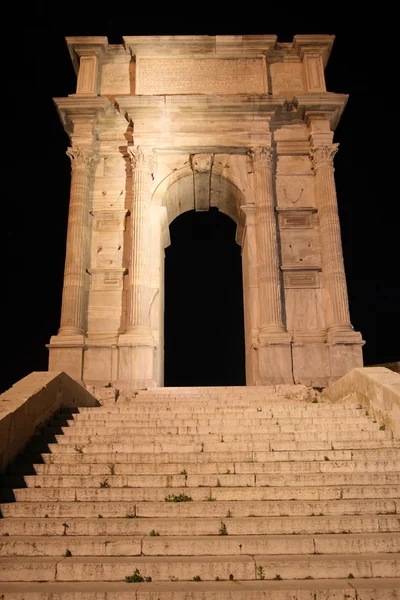 Arco di Elvetia, ancona, İtalya