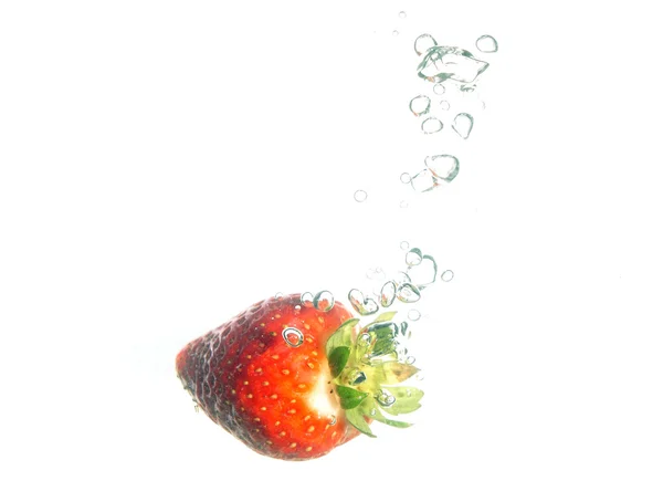 튀는 딸기 — 스톡 사진