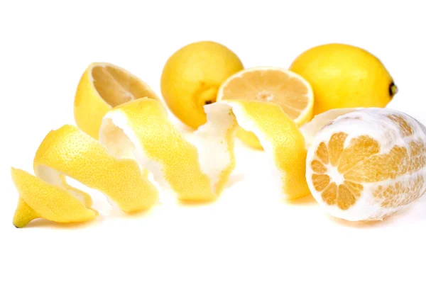Zitrone mit Schale — Stockfoto