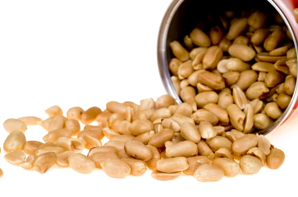 Amendoins em lata — Fotografia de Stock