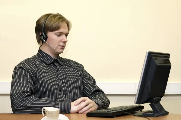 Man in the Call-Center — Stock Photo, Image