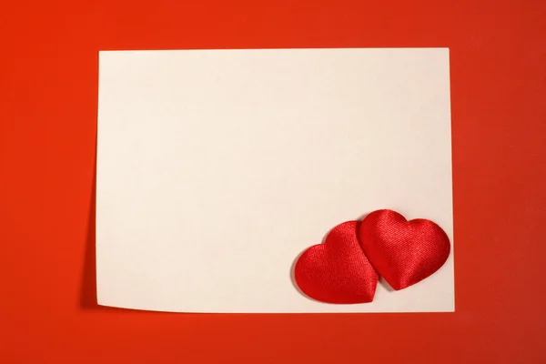 List a dvě srdce — Stock fotografie