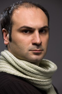 ciddi adam