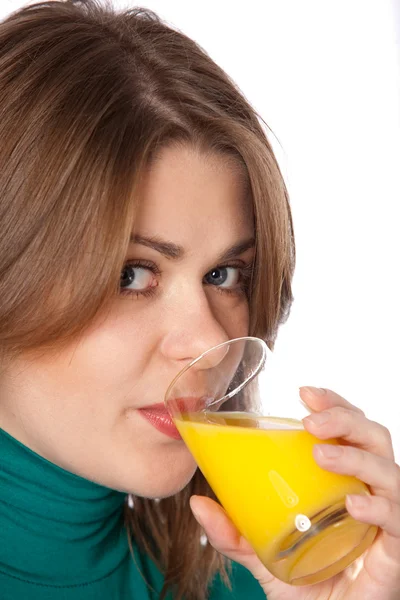 Mulher bebendo suco — Fotografia de Stock
