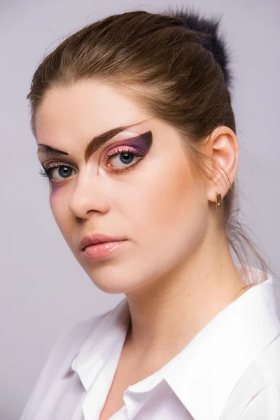 Frau mit Make-up — Stockfoto
