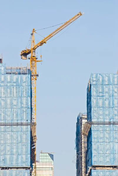 Montacargas y en construcción Edificios — Foto de Stock