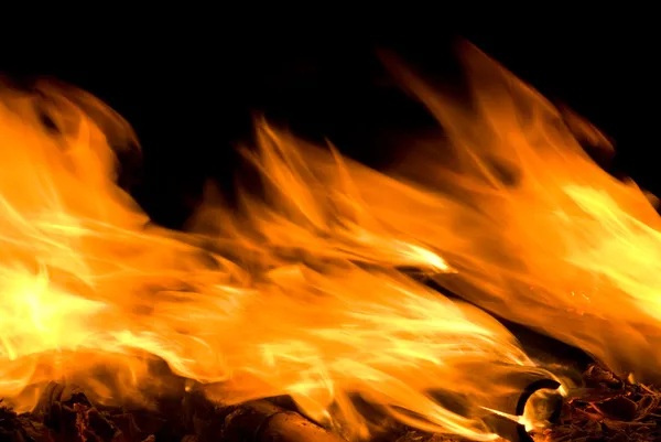 Eld flamma swing med vinden — Stockfoto