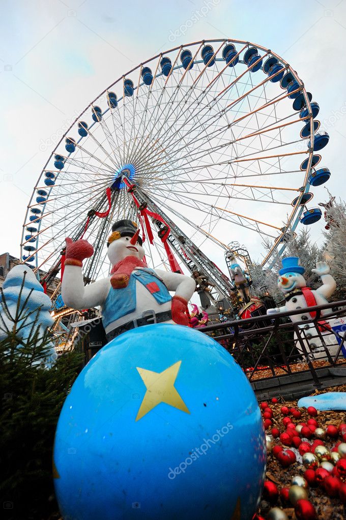 Christmas Carousel, Lille