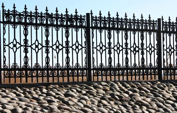Metal çit. — Stok fotoğraf