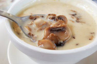 Creamy mushroom soup clipart