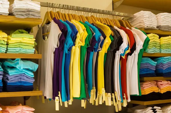 Obchod oblečení — Stock fotografie