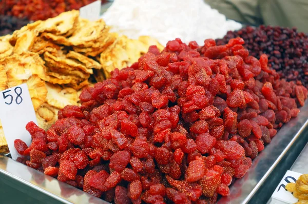Close up of dried strawberries — Stock Photo, Image