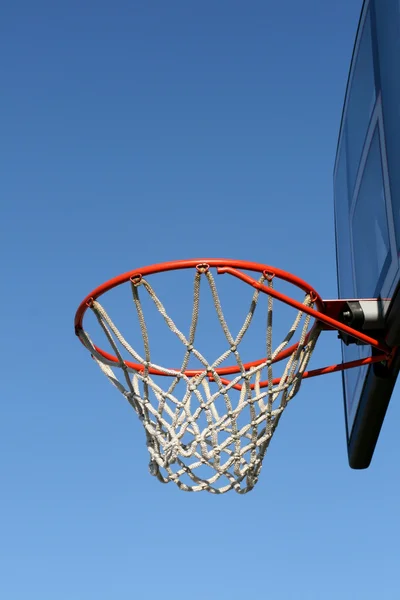 Outdoor basketball hoop — Stock Photo, Image
