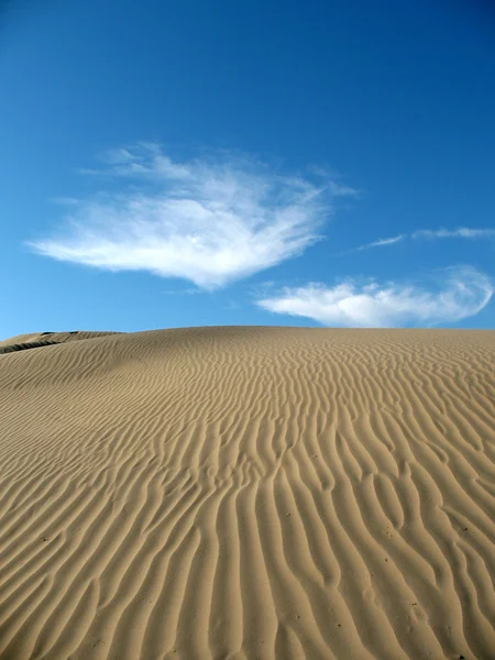 Písečné duny v death valley v Kalifornii — Stock fotografie