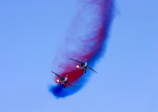 Kunstvlieger ontvangstteam airshow — Stockfoto