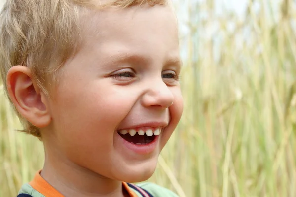 3 years old boy laughting — Stock Photo, Image