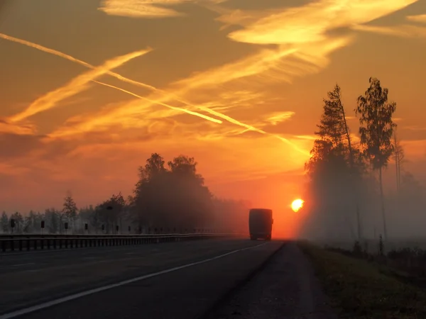 Morning,highway,fog — Stock Photo, Image