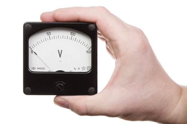 Рука с вольтметром 2
