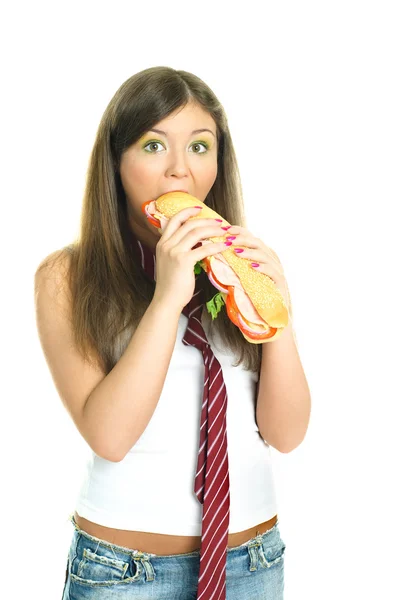 女孩吃三明治 — 图库照片