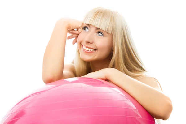 Menina bonita com uma bola de fitness — Fotografia de Stock