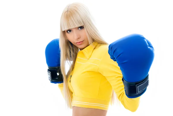 Сексуальна блондинка в боксерських рукавичках — стокове фото