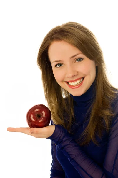 Krásná žena s jablkem — Stock fotografie