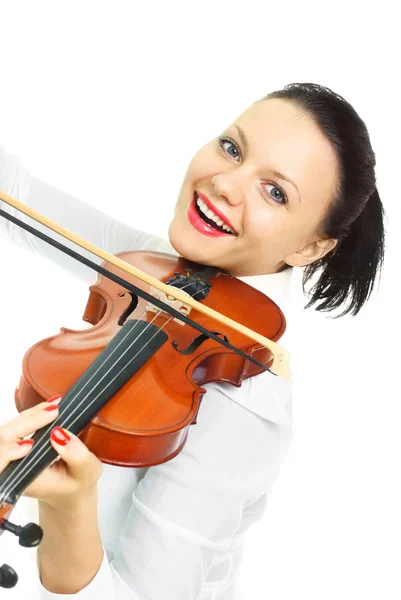Счастливая девушка играет на скрипке — стоковое фото