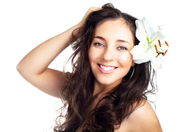 Žena s lily ve vlasech — Stock fotografie