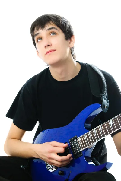 Giovane che suona la chitarra — Foto Stock