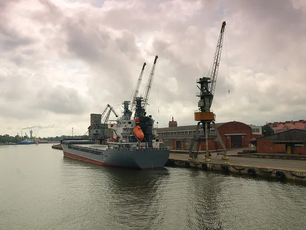 ท่าเรือ Gdansk — ภาพถ่ายสต็อก